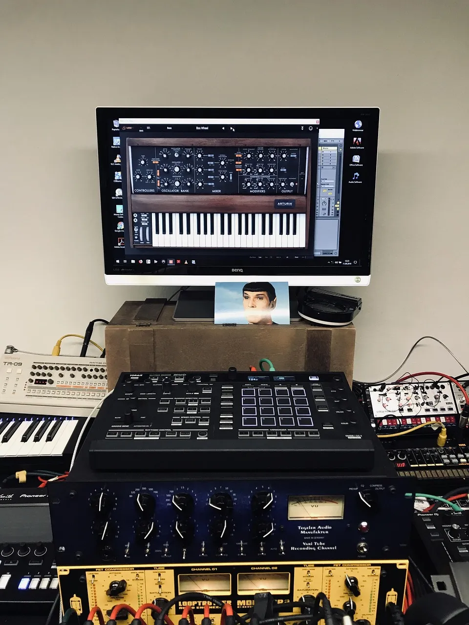 Focusrite ISA828 Eight Channel A-D Converter Now Shipping