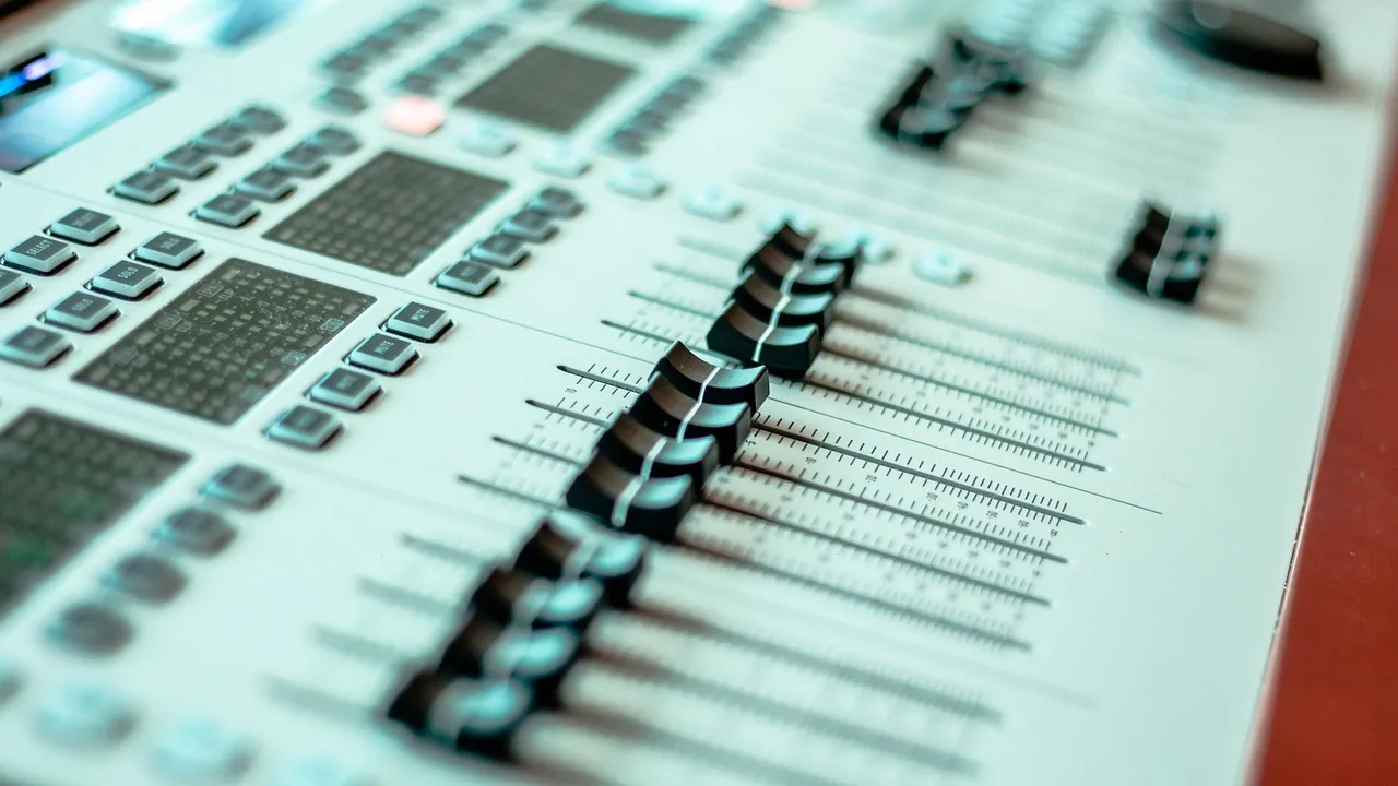 Seck mixing console