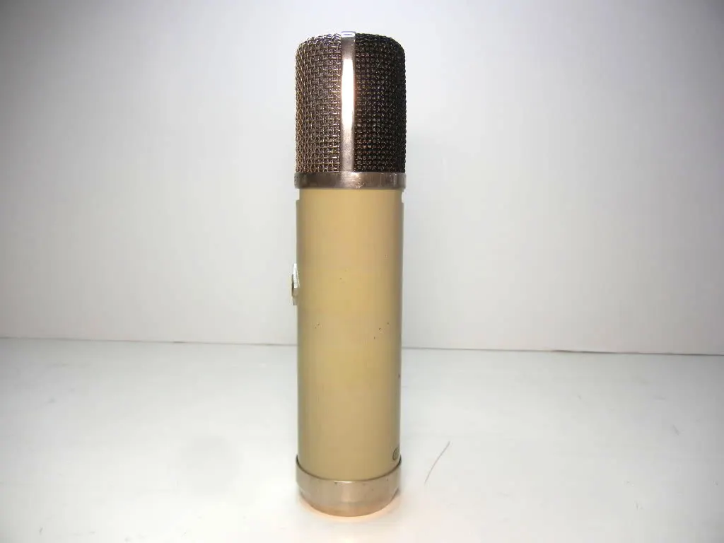 Telefunken ELA M 251 E vintage vacuum tube microphone